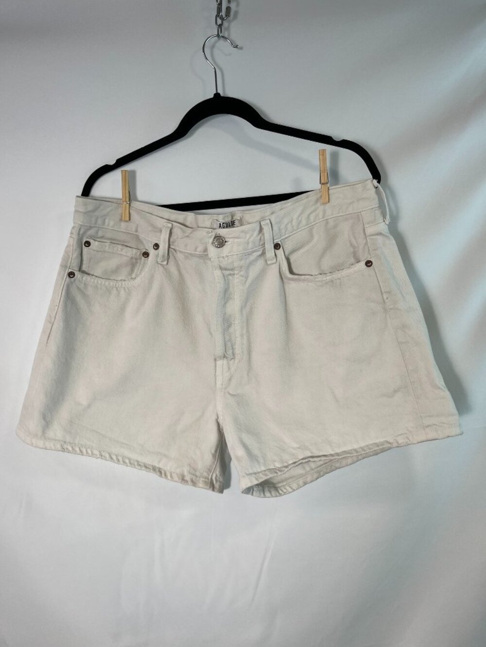 AGOLDE Women's White Denim Shorts Size 32 Used Cas